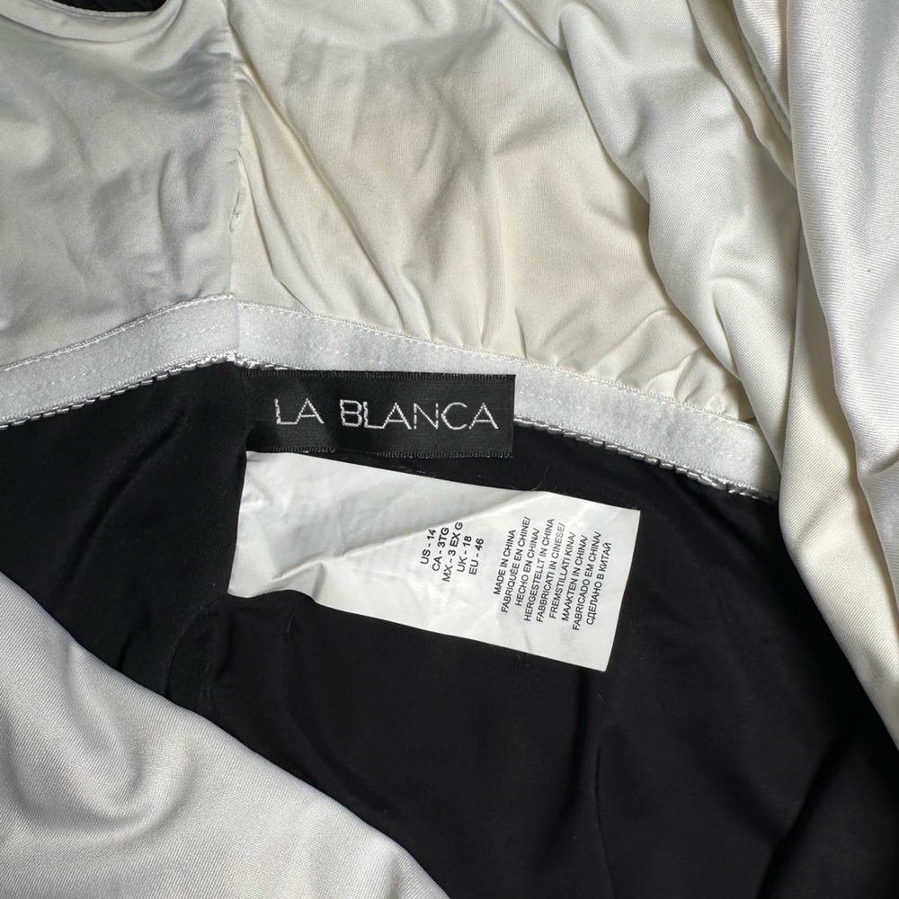 LaBlanca One Shoulder Shirred Black and White Swimsuit - Size 14 - Picture 6 of 6